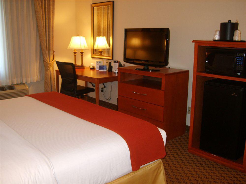 Holiday Inn Express & Suites Midland Loop 250, An Ihg Hotel Pokoj fotografie